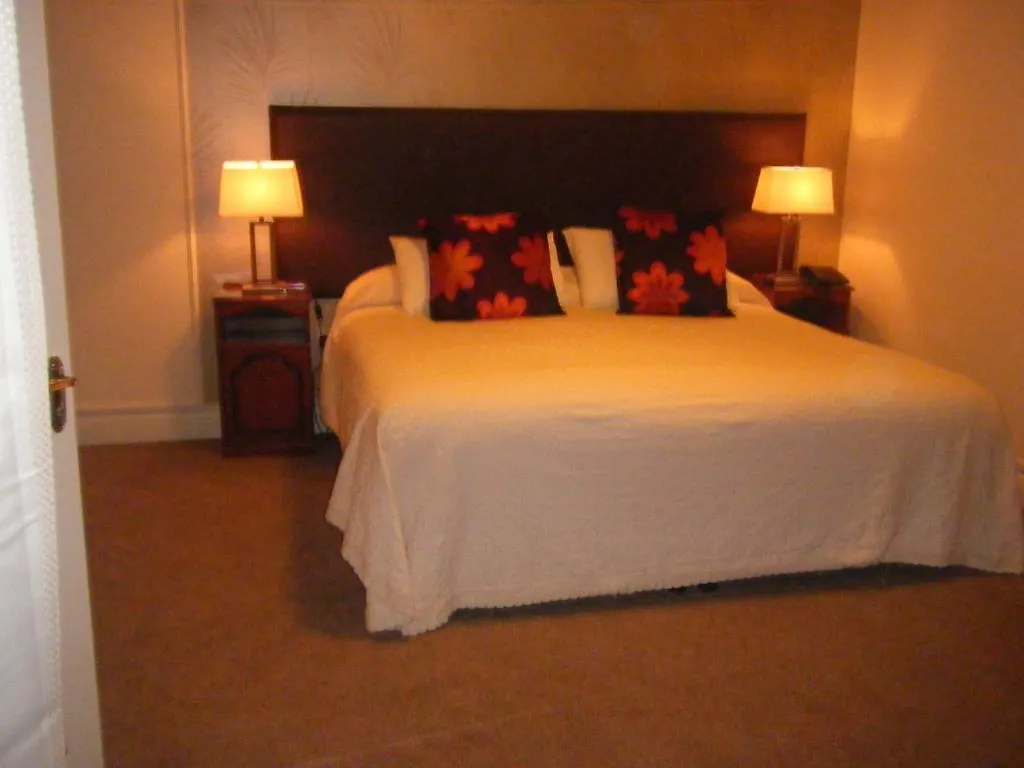 Robeen House Hotel Cill Airne 3*,