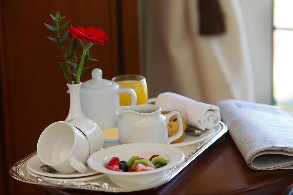 Robeen House Hotel Cill Airne Affittacamere